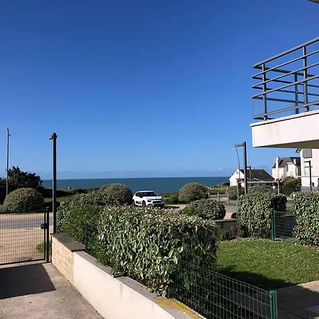 Duplex Raffine Avec Terrasse A Deux Pas De La De Saint Michel - Fr-1-392-234 * Batz-sur-Mer